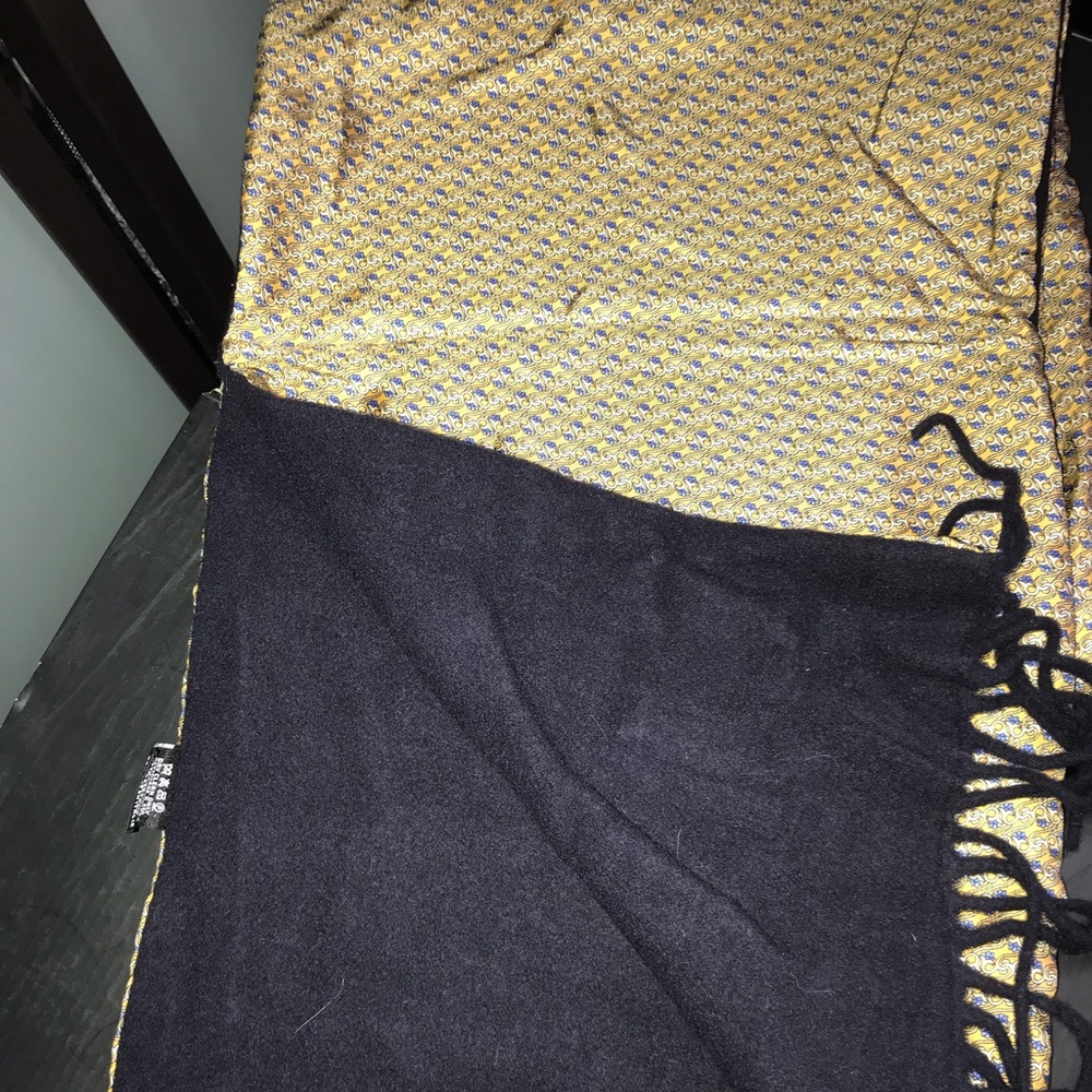 A double sided wool/silk scarf. Almost new.
